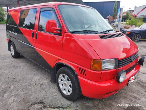 2000 Volkswagen Transporter, красный, 690000 рублей - вид 2