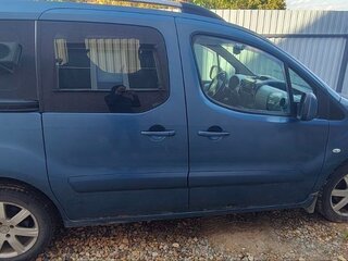 2013 Citroen Berlingo II Рестайлинг, голубой, 580000 рублей, вид 3