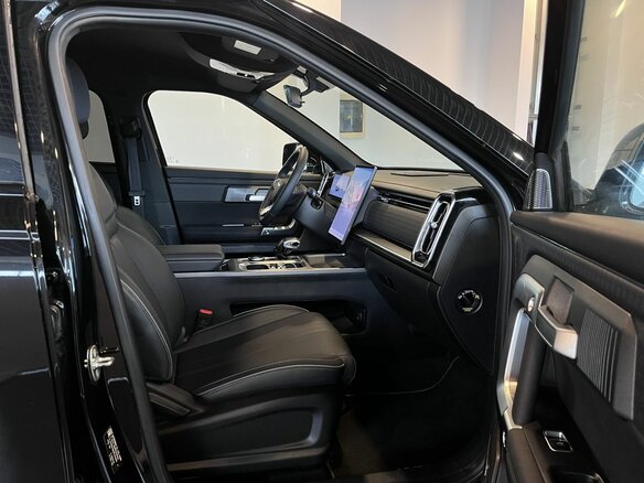 2024 Jaecoo J7 I, чёрный, 2150000 рублей - вид 26