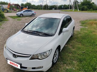 2008 Honda Civic VIII Рестайлинг, белый, 700000 рублей, вид 2