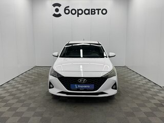 2021 Hyundai Solaris II Рестайлинг, белый, 1050000 рублей, вид 2