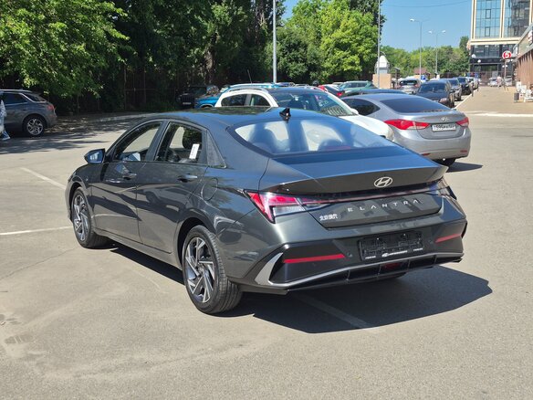 2026 Hyundai Elantra VII (CN7) Рестайлинг, серый, 2099000 рублей - вид 5