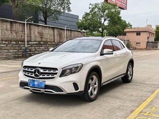 2018 Mercedes-Benz GLA 200 I (X156) Рестайлинг, белый, 1795000 рублей, вид 1