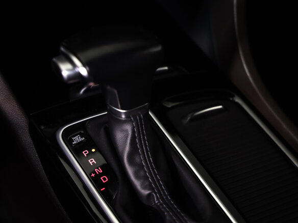 2018 Kia Optima IV Рестайлинг, белый, 1689000 рублей - вид 18