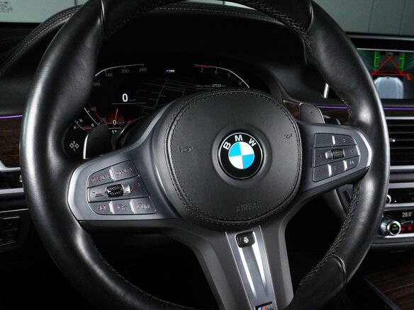 2022 BMW 7 серии 730i VI (G11/G12) Рестайлинг, серый, 6899000 рублей - вид 25