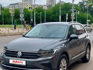 2021 Volkswagen Tiguan II Рестайлинг, серый, 2484000 рублей, вид 1