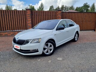 2019 Skoda Octavia III (A7) Рестайлинг, белый, 1750000 рублей, вид 1