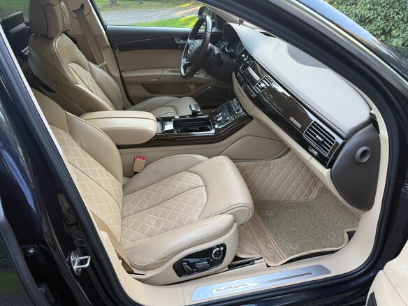 2016 Audi A8 Long III (D4) Рестайлинг, синий, 2450000 рублей - вид 12
