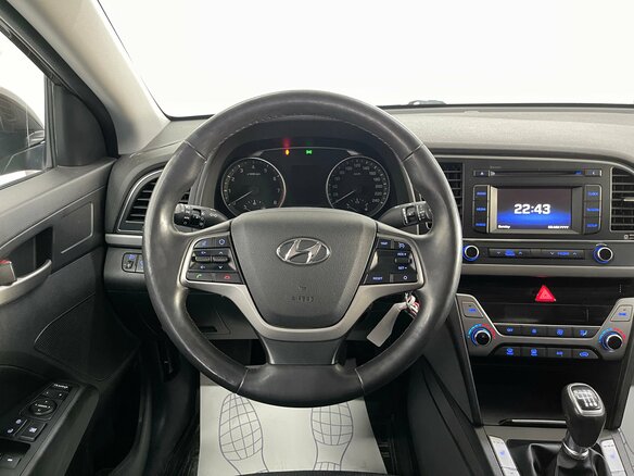 2017 Hyundai Elantra VI (AD), коричневый, 1569000 рублей - вид 10