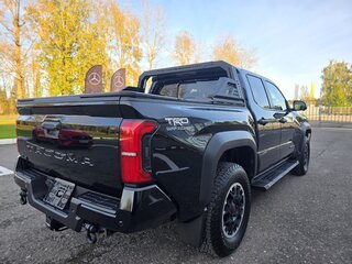 2024 Toyota Tacoma IV, чёрный, 9500000 рублей, вид 5