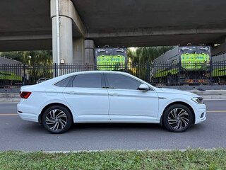 2022 Volkswagen Sagitar III Рестайлинг, белый, 1520000 рублей, вид 4