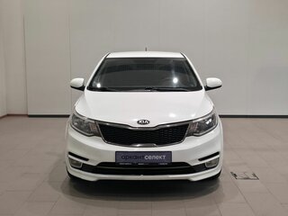 2017 Kia Rio III Рестайлинг, белый, 940000 рублей, вид 2