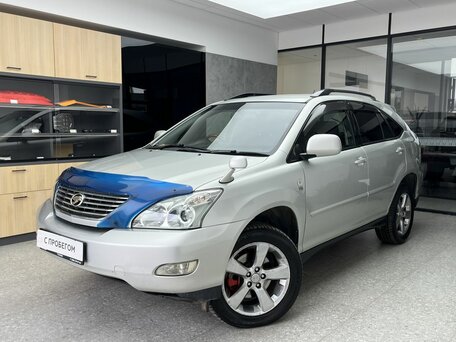 Toyota Harrier II (XU30)