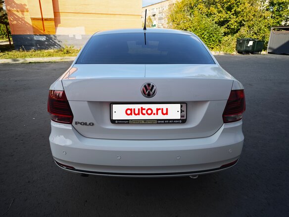 2016 Volkswagen Polo V Рестайлинг, белый, 1050000 рублей - вид 5