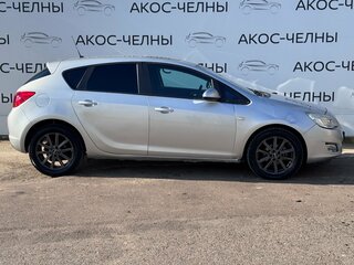 2011 Opel Astra J, серебристый, 530000 рублей, вид 5
