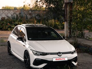 2021 Volkswagen Golf R VIII, белый, 4800000 рублей, вид 3