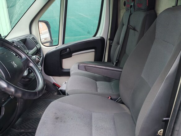 2013 Peugeot Boxer, серебристый, 1450000 рублей - вид 8