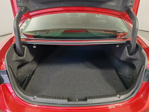 2016 Mazda 6 III (GJ) Рестайлинг, красный, 1700000 рублей - вид 8
