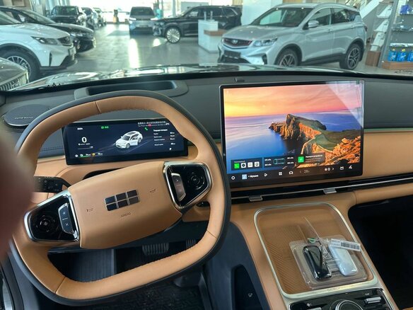 2026 Geely EX5 Гибрид EM-R, зелёный, 3829990 рублей - вид 7