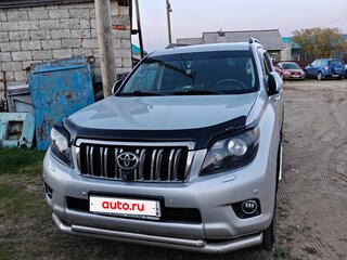 2009 Toyota Land Cruiser Prado 150 Series, серебристый, 3000000 рублей, вид 1