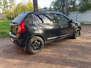 2011 Renault Sandero I, чёрный, 395000 рублей, вид 4