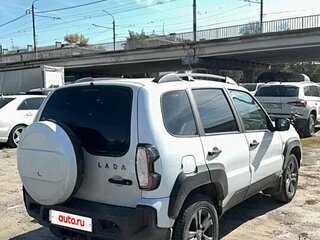 2024 Lada (ВАЗ) Niva Travel I, белый, 950000 рублей, вид 5