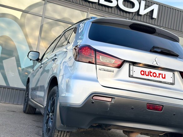 2011 Mitsubishi ASX I, серебристый, 1087000 рублей - вид 10