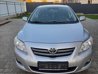 2010 Toyota Corolla X (E140, E150), серебристый, 1150000 рублей, вид 1