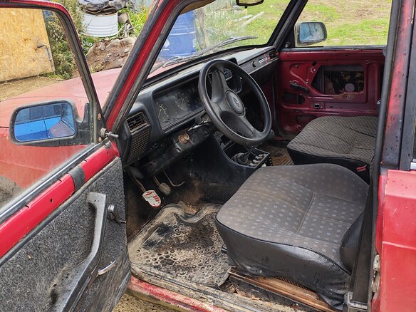 2000 Lada (ВАЗ) 2107, красный, 51000 рублей - вид 5
