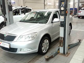 2012 Skoda Octavia II (A5) Рестайлинг, серебристый, 830000 рублей, вид 1