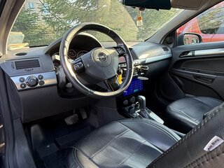 2007 Opel Astra GTC H Рестайлинг, чёрный, 350000 рублей, вид 5