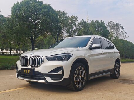2022 BMW X1 Long 20Li sDrive II (F48) Рестайлинг, белый, 2217000 рублей, вид 1