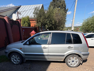 2007 Ford Fusion I Рестайлинг, серебристый, 300000 рублей, вид 4