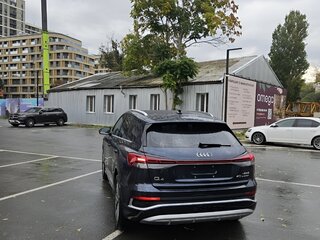 2024 Audi Q4 e-tron 40 I, синий, 4080000 рублей, вид 4