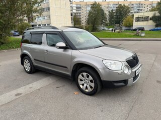 2011 Skoda Yeti I, серый, 750000 рублей, вид 1