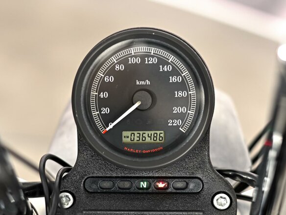 2013 Harley-Davidson Sportster 883, чёрный, 597000 рублей - вид 8