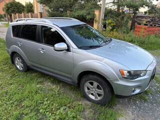 2010 Mitsubishi Outlander II Рестайлинг, серебристый, 810000 рублей, вид 5