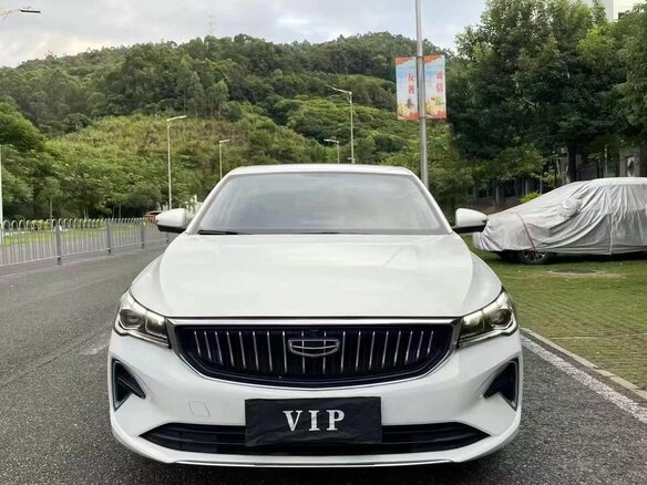 2022 Geely Emgrand II, белый, 1094000 рублей - вид 1
