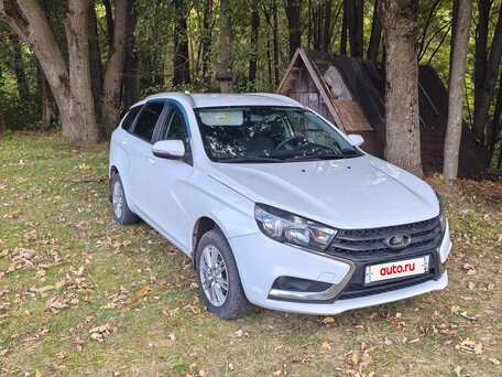 2018 Lada (ВАЗ) Vesta SW I, белый, 850000 рублей, вид 2