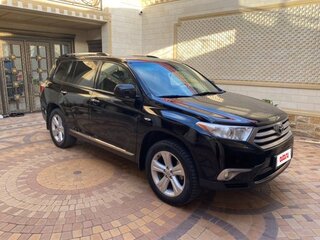 2011 Toyota Highlander II (XU40) Рестайлинг, чёрный, 1900000 рублей, вид 2