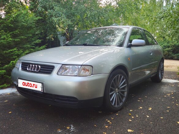 1999 Audi A3 I (8L), серебристый, 300000 рублей - вид 1