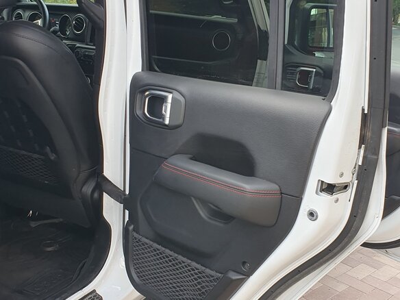 2020 Jeep Wrangler IV (JL), белый, 5100000 рублей - вид 15