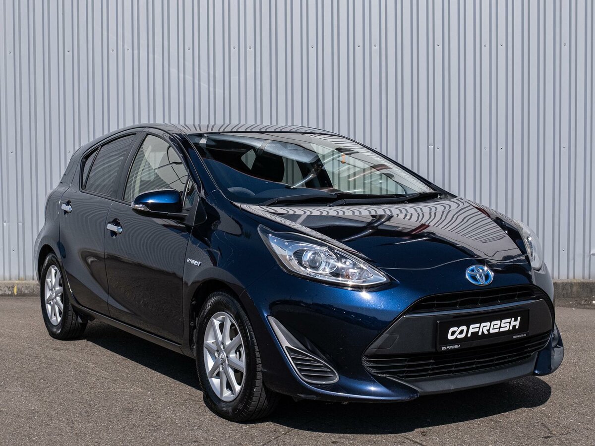 Открыть фотографии: Toyota Aqua I Рестайлинг 2