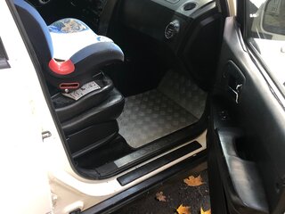 2005 SsangYong Actyon 4-speed I, белый, 289000 рублей, вид 4