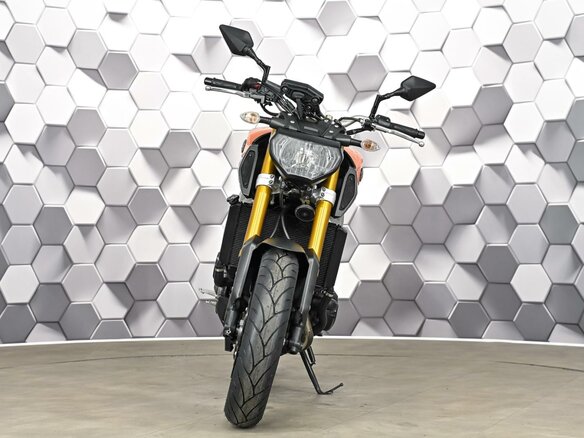 2014 Yamaha MT-09 (FZ-09), оранжевый - вид 4
