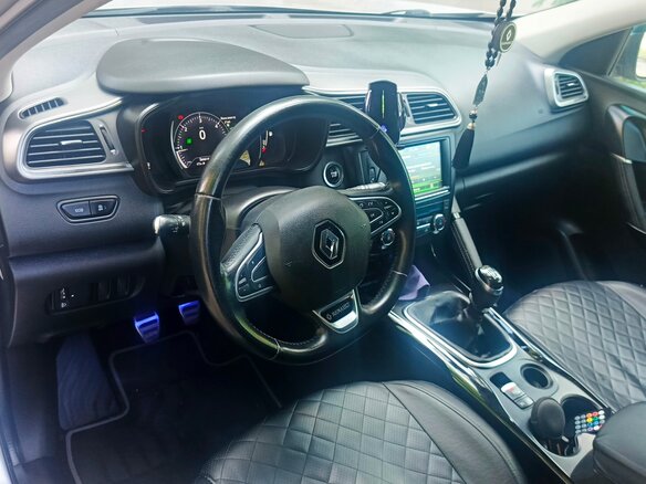 2017 Renault Kadjar I, серебристый, 1470000 рублей - вид 5