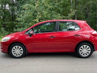 2011 Toyota Auris I Рестайлинг, красный, 1025000 рублей, вид 5