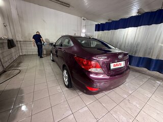 2013 Hyundai Solaris I, фиолетовый, 800000 рублей, вид 4