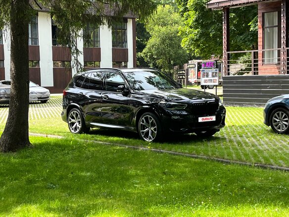 2019 BMW X5 40i IV (G05/G18), чёрный, 9000000 рублей