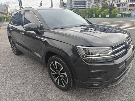 2022 Volkswagen Tharu I, чёрный, 1750000 рублей, вид 3